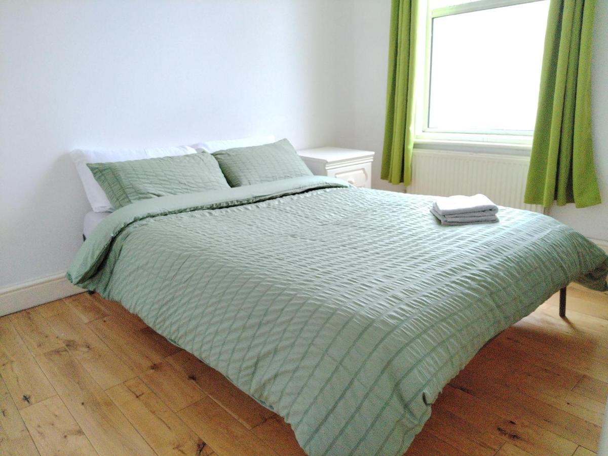 Cosy Rooms Near Canary Wharf & The O2 ロンドン エクステリア 写真