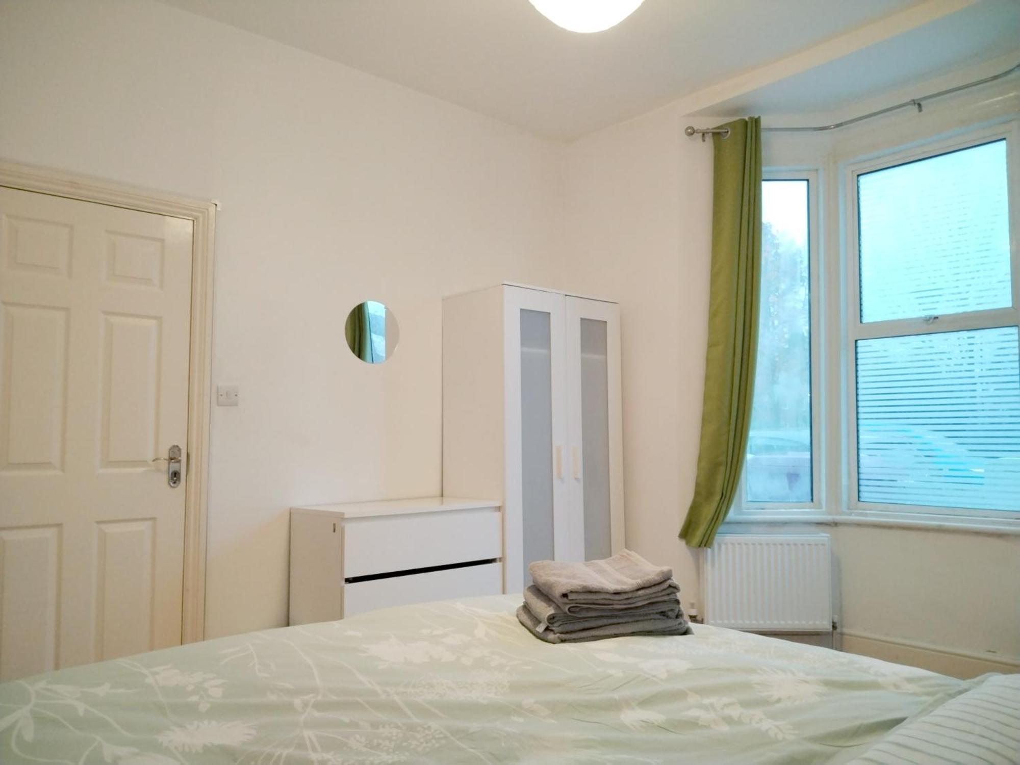 Cosy Rooms Near Canary Wharf & The O2 ロンドン エクステリア 写真