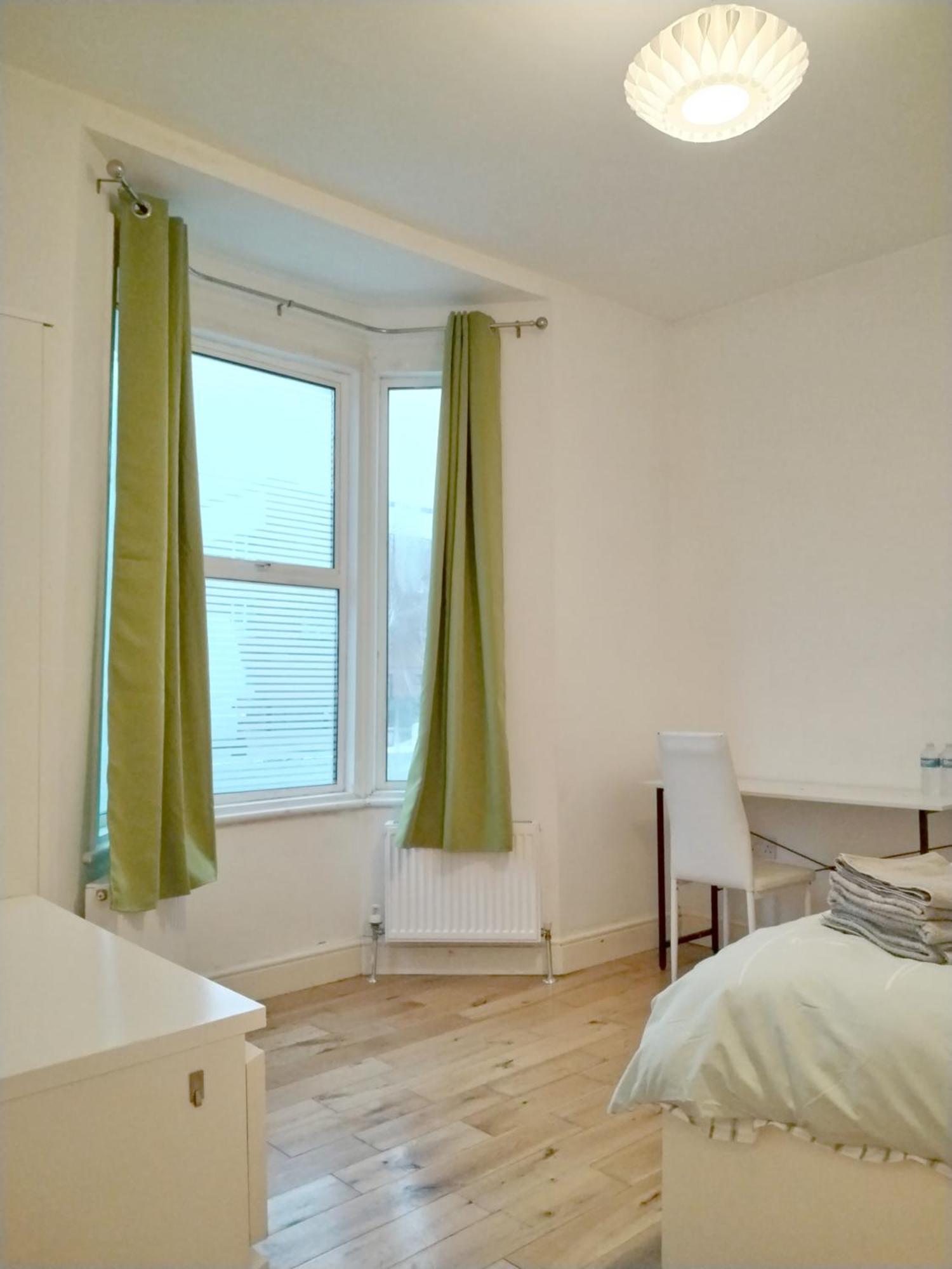 Cosy Rooms Near Canary Wharf & The O2 ロンドン エクステリア 写真